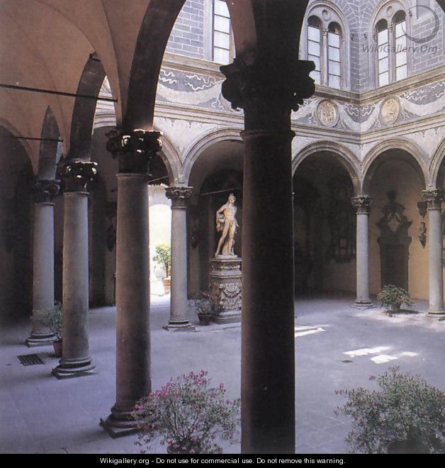 Courtyard - Michelozzo Di Bartolomeo