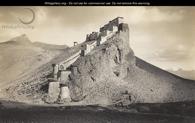 Kampa Dzong, Tibet, 1904 - John Claude White