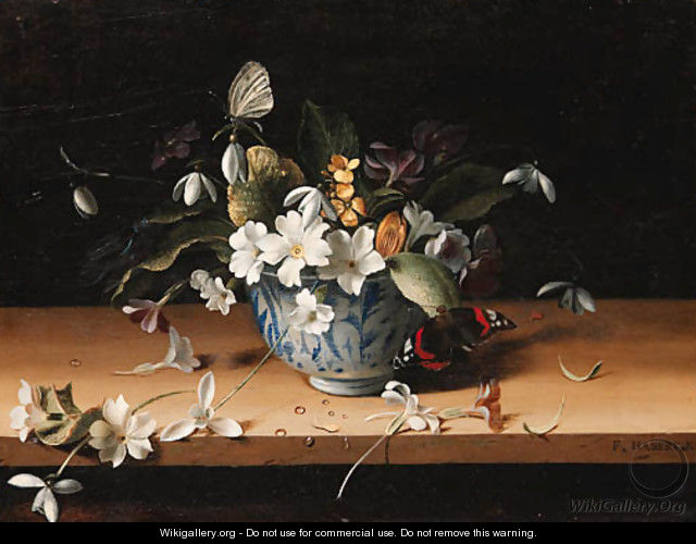 Stephanotis, primroses, snowdrops and other flowers in a blue and white Chinese bowl - Francois Habert