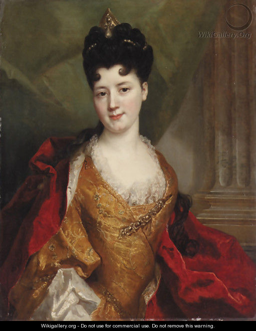 Portrait of a lady, said to be a member of the De Gagne de Perrigny family, three-quarter-length, in an embroidered gold dress with a red mantle - Nicolas de Largilliere