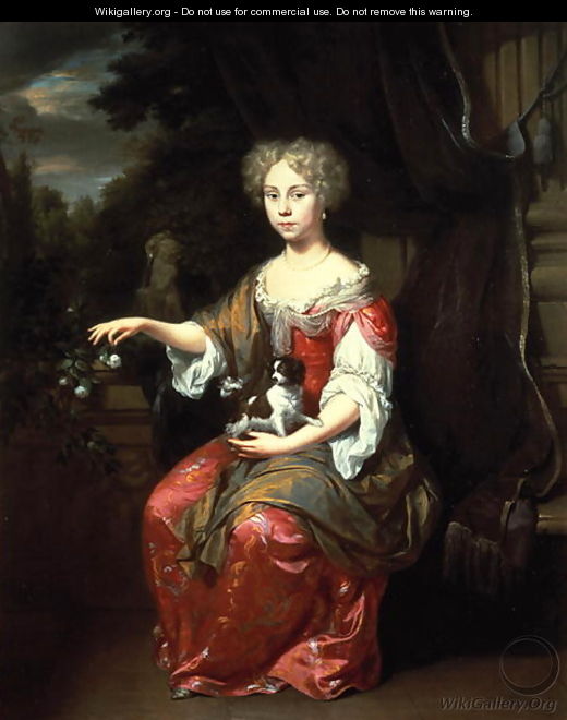 Portrait of a Lady holding her pet King Charles Spaniel - Johannes Verkolje