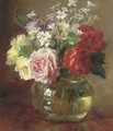 Roses and daisies in a glass vase - Catherine M. Wood