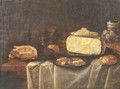Cheese on a pewter plate and butter on a Wan-Li 'kraak' porselein dish - (after) Jacob Fopsen Van Es
