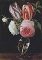 Two parrot tulips, two white roses and a pink rose in a glass vase on a wooden ledge - Daniel Seghers