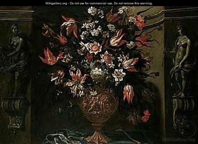 Still Life Of Variegated Tulips, Daffodils, Convulvuli, Carnations And Other Flowers In A Sculpted Urn, Set In A Stone Niche And Flanked By Statues Of Hebe And Diana - dei Fiori (Nuzzi) Mario