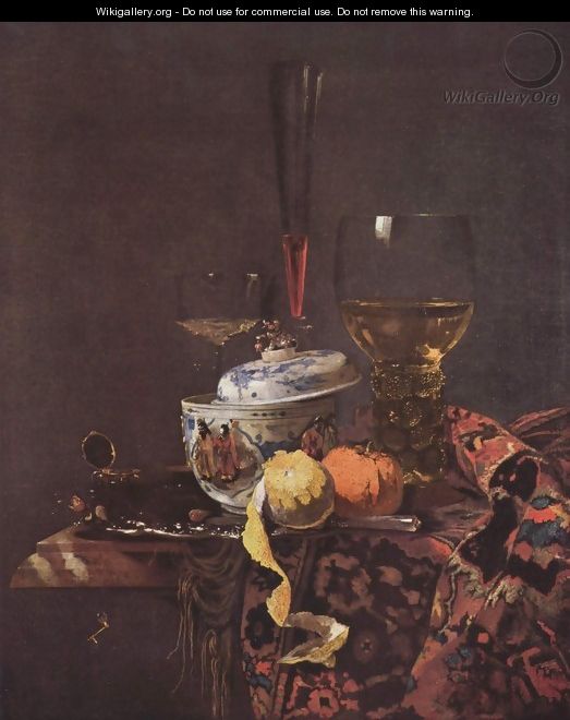 Still Life with a Chinese Tureen - Willem Kalf
