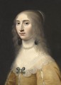 Portrait Of A Lady, Head And Shoulders, Wearing A Yellow Dress And A Pearl Necklace And Headdress - Jacob Willemsz II Delff