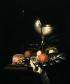 Still Life with Fruit and a Nautilus Cup - Hendrick van Streeck