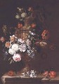 Still Life of flowers in an Urn - Jean-Baptiste Monnoyer