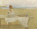 An elegant lady on the beach of Viareggio, Italy - Isaac Israels
