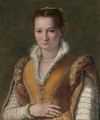 Portrait of a lady, possibly Bianca Capello de'Medici, half-length, in an embroidered gold dress and pearls - Alessandro Allori