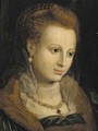 Portrait of a lady, bust-length, wearing a pearl necklace - (attr. to) Floris, Frans