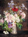 Stilleben Mit Schwertlilien, Pfingstrosen Und Mohnblume (Still Life With Irises, Peonies And Poppy) - Tina Blau