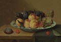 A Still Life Of Apricots And Plums In A Wan-Li Porcelain Bowl - Jacob van Hulsdonck