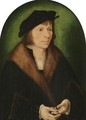 Portrait Of A Man, Half Length, In A Black Cap And A Fur-Trimmed Coat - Joos Van Cleve (Beke)